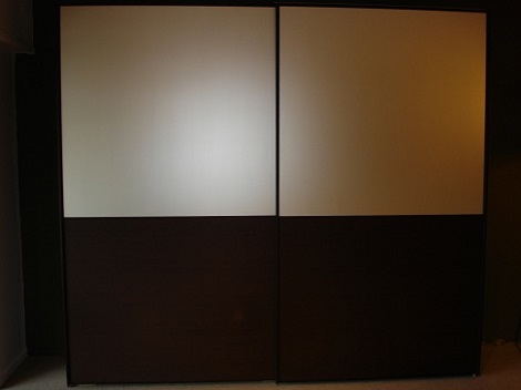 Schuifdeurkast,brede deuren,hout,wenge_glas,satine 240 cm.breed Carre Big